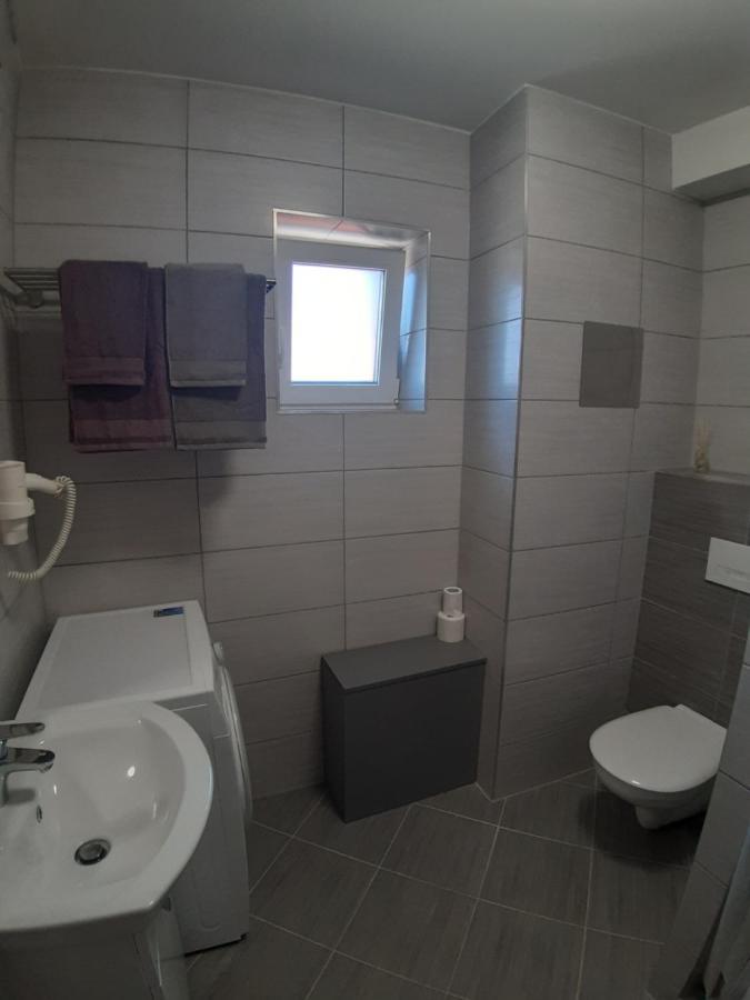 Profi Keco Apartman Balatonalmádi Eksteriør bilde